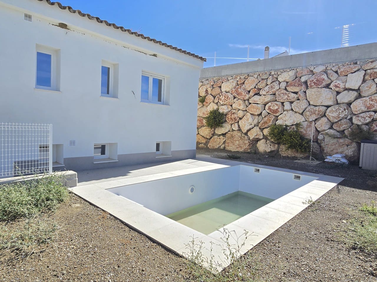 5 slaapkamer Villa te koop in Vinuela met zwembad garage - € 498.000 (Ref: 10158572)
