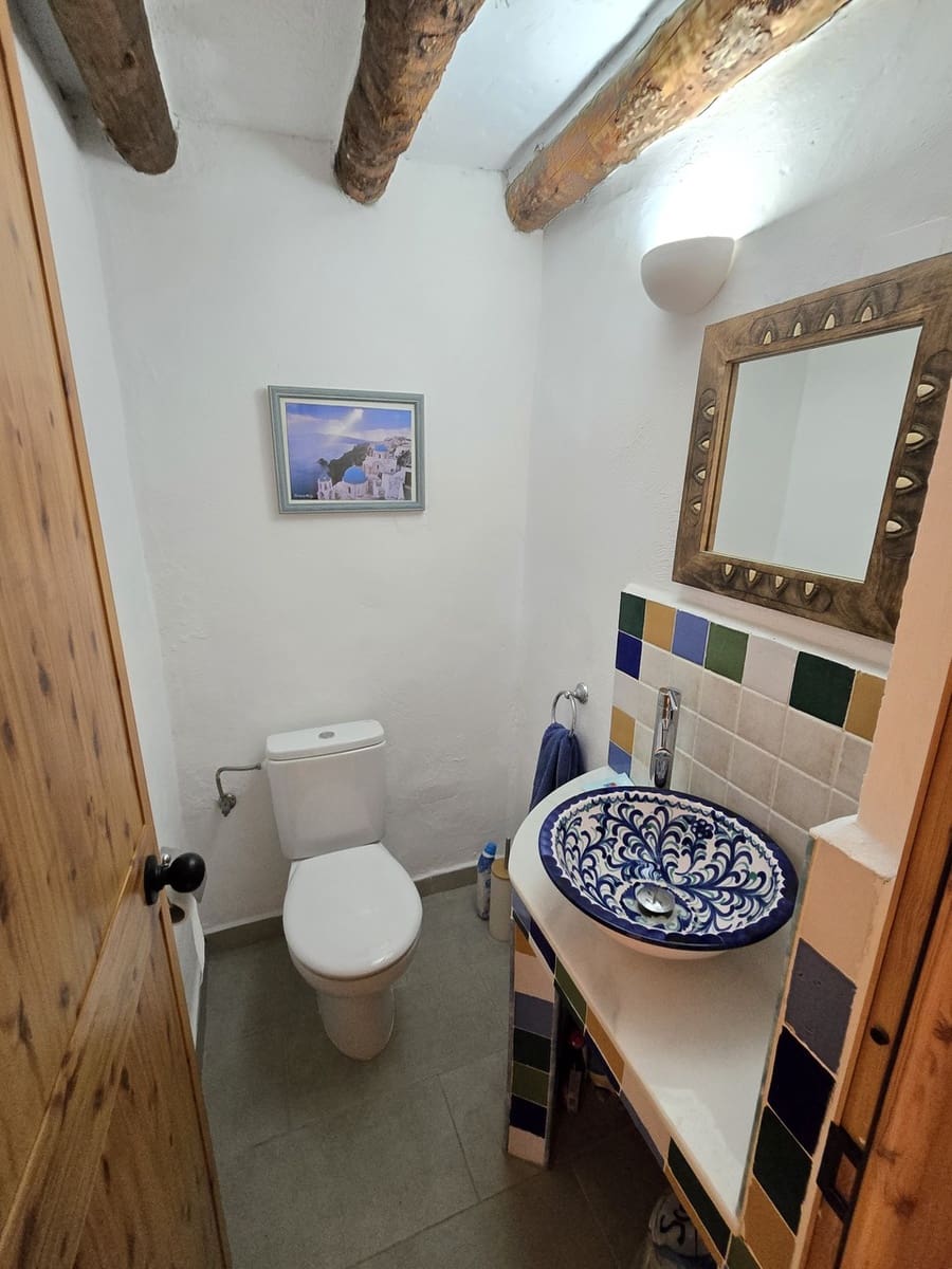 Chalet de 5 habitaciones en Periana en venta con piscina garaje - 425.000 € (Ref: 10168837)