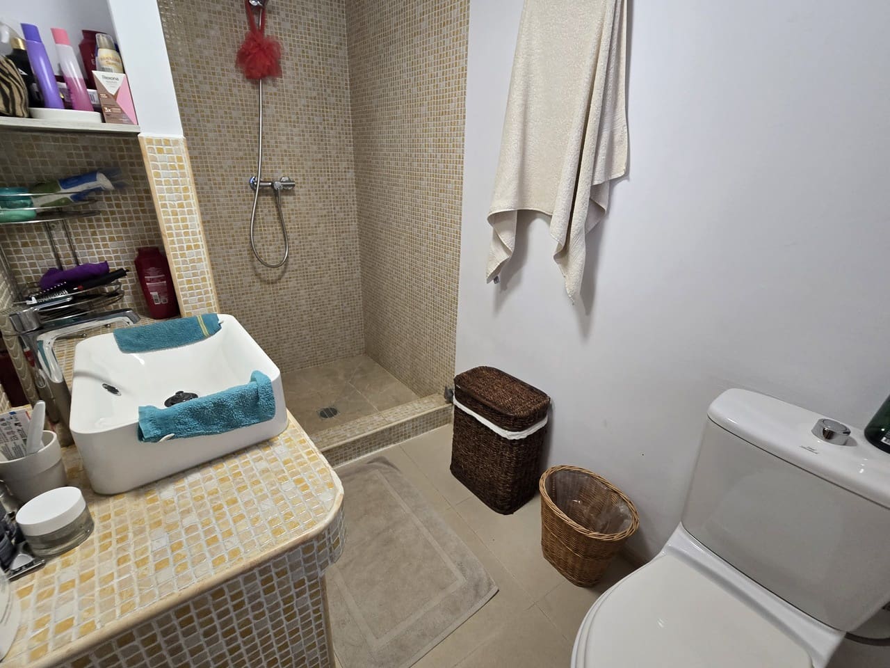 Chalet de 5 habitaciones en Periana en venta con piscina garaje - 425.000 € (Ref: 10168837)