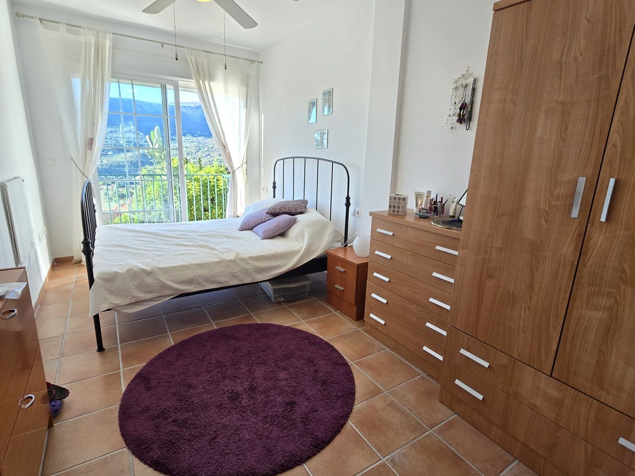 2 bedroom Townhouse for sale in Alcaucin with pool garage - € 179,000 (Ref: 10177505)