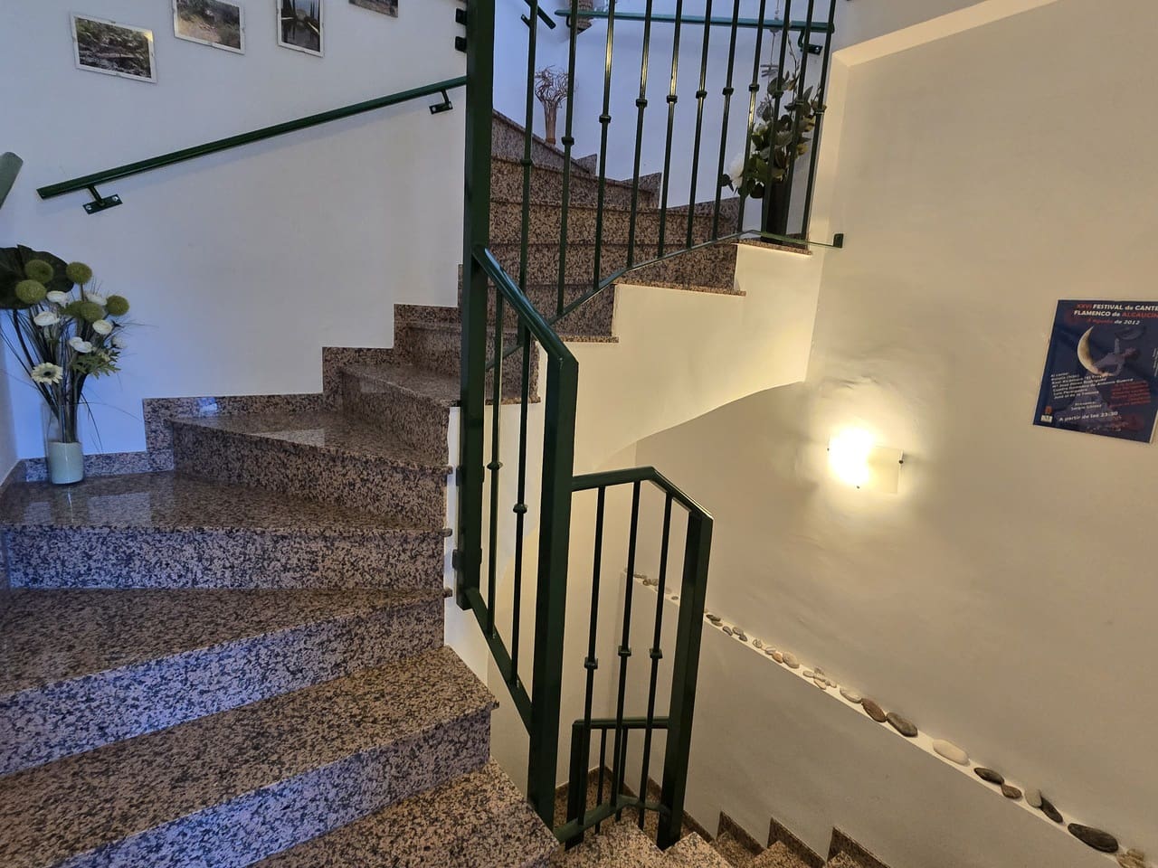 2 bedroom Townhouse for sale in Alcaucin with pool garage - € 179,000 (Ref: 10177505)