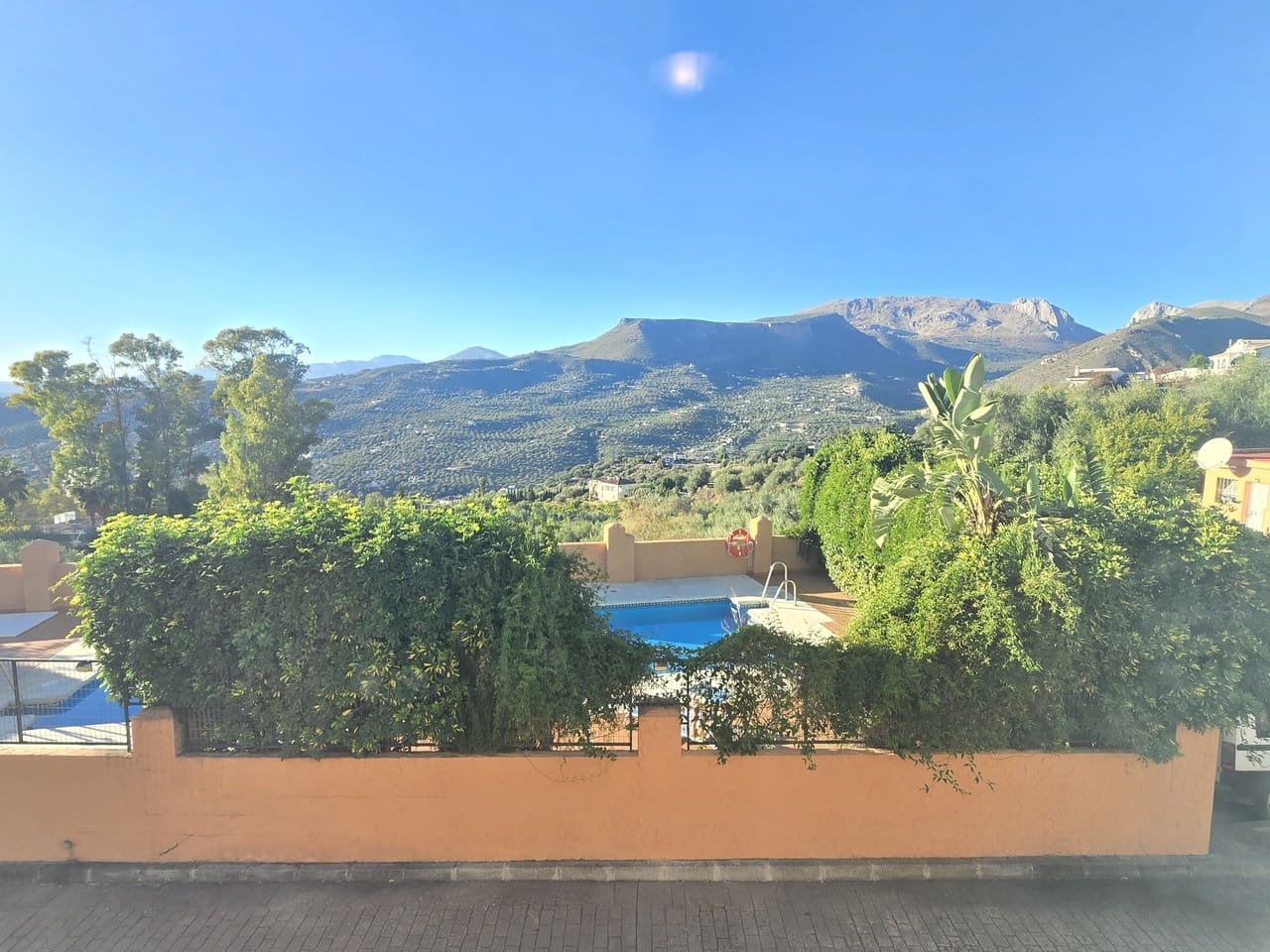 2 bedroom Townhouse for sale in Alcaucin with pool garage - € 179,000 (Ref: 10177505)