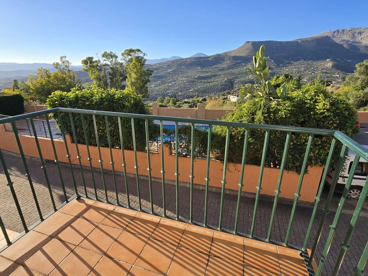 2 bedroom Townhouse for sale in Alcaucin with pool garage - € 179,000 (Ref: 10177505)