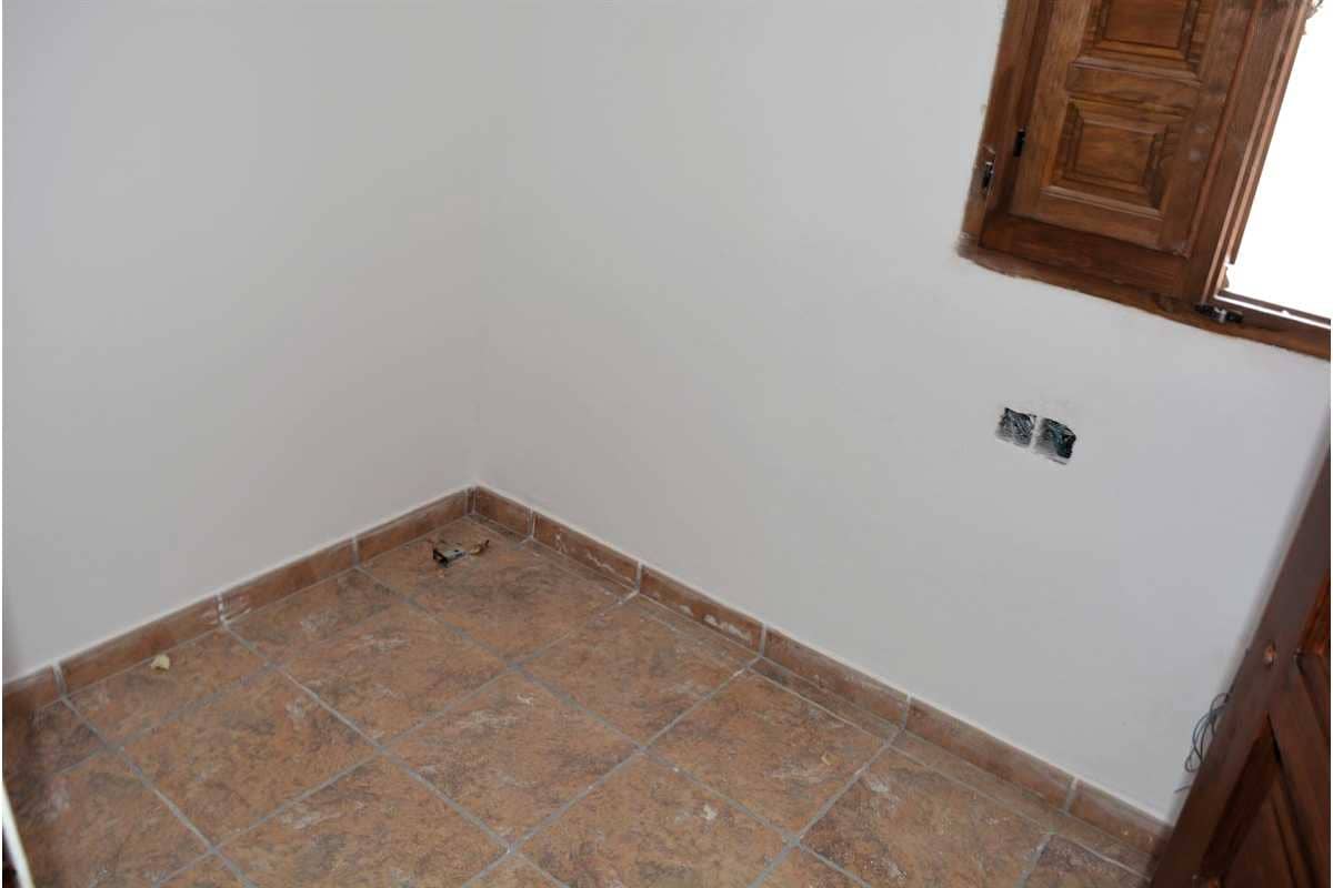 4 soveværelse Byhus til salg i Periana - € 139.000 (Ref: 3568456)