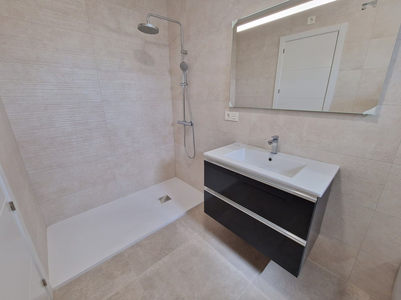 3 soveværelse Villa til salg i Vinuela med garage - € 365.000 (Ref: 6725013)