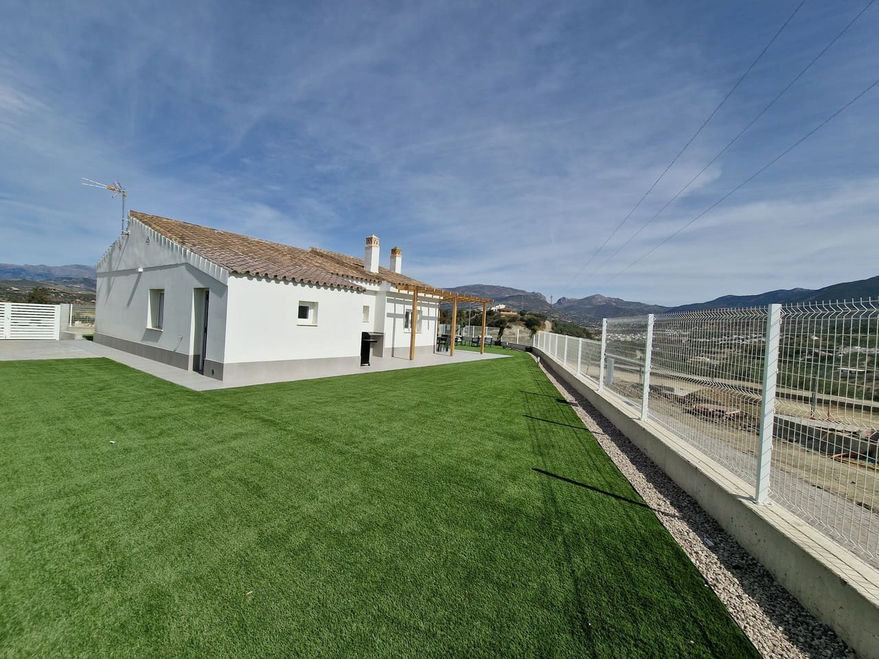 3 chambre Villa/Maison à vendre à Vinuela avec garage - 365 000 € (Ref: 6725013)