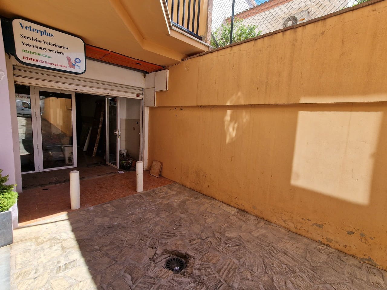 Kommersiell til salgs i Puente de Don Manuel med garasje - € 85 000 (Ref: 6951905)