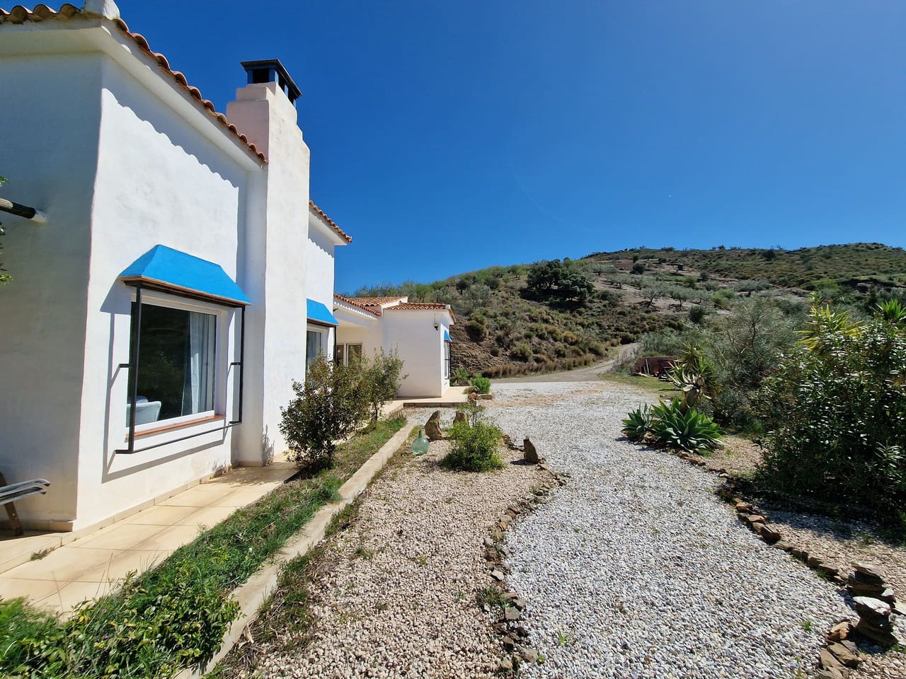 4 sovrum Villa till salu i Canillas de Aceituno med garage - 395 000 € (Ref: 7460058)
