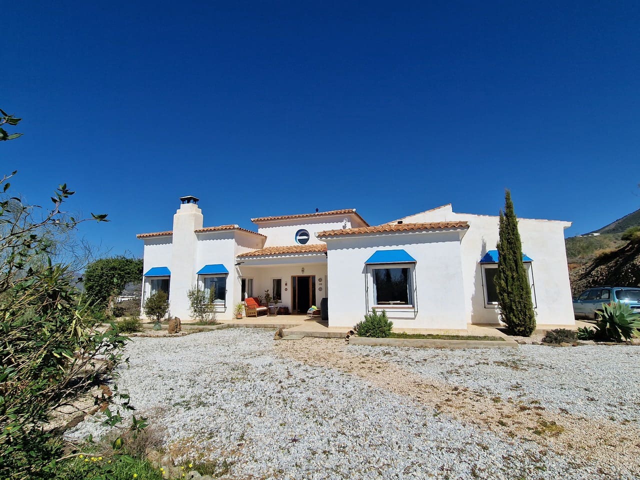 4 sovrum Villa till salu i Canillas de Aceituno med garage - 395 000 € (Ref: 7460058)