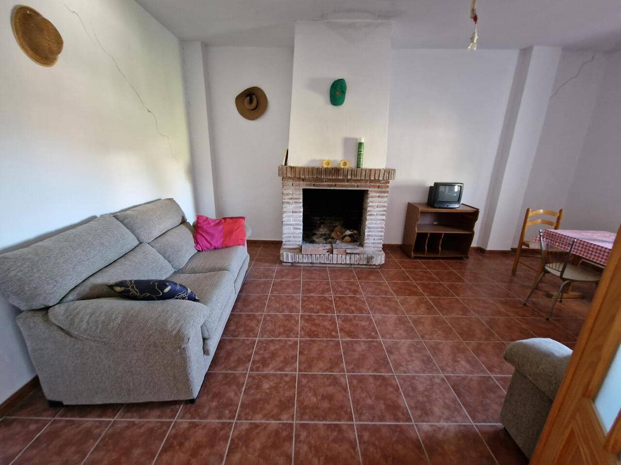 6 soveværelse Villa til salg i Alcaucin med garage - € 330.000 (Ref: 7656584)