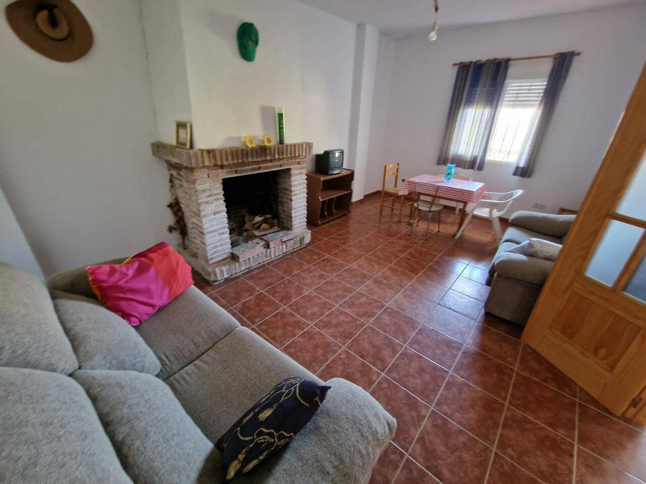 6 soveværelse Villa til salg i Alcaucin med garage - € 330.000 (Ref: 7656584)