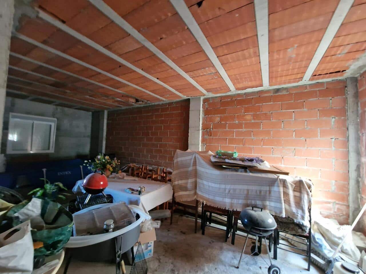 6 soveværelse Villa til salg i Alcaucin med garage - € 330.000 (Ref: 7656584)