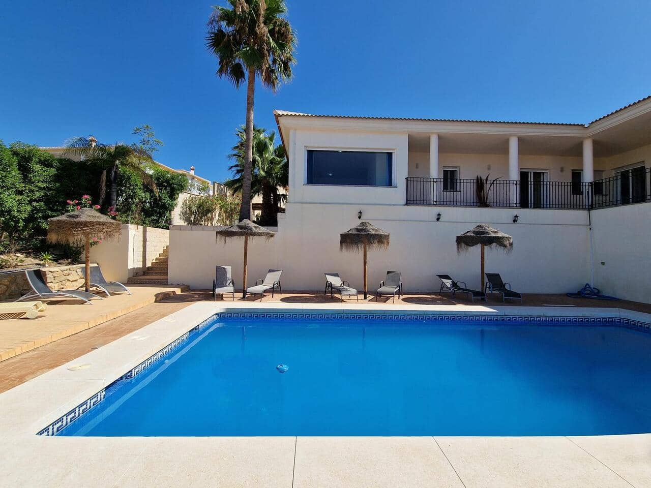4 soverom Villa til salgs i Periana med svømmebasseng - € 699 000 (Ref: 7721117)