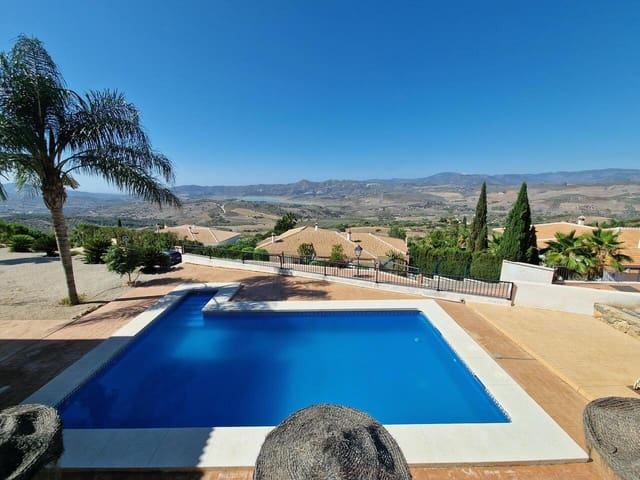 4 camera da letto Villa in vendita in Periana con piscina - 699.000 € (Rif: 7721117)