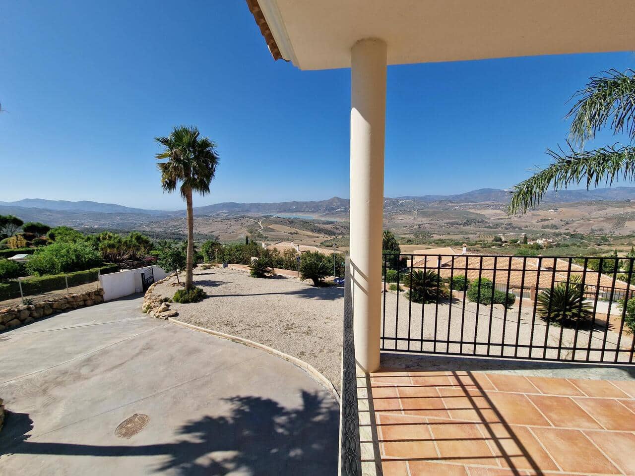 4 soverom Villa til salgs i Periana med svømmebasseng - € 699 000 (Ref: 7721117)