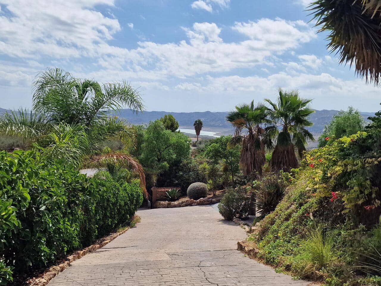 4 chambre Villa/Maison à vendre à Periana avec piscine garage - 795 000 € (Ref: 7804346)