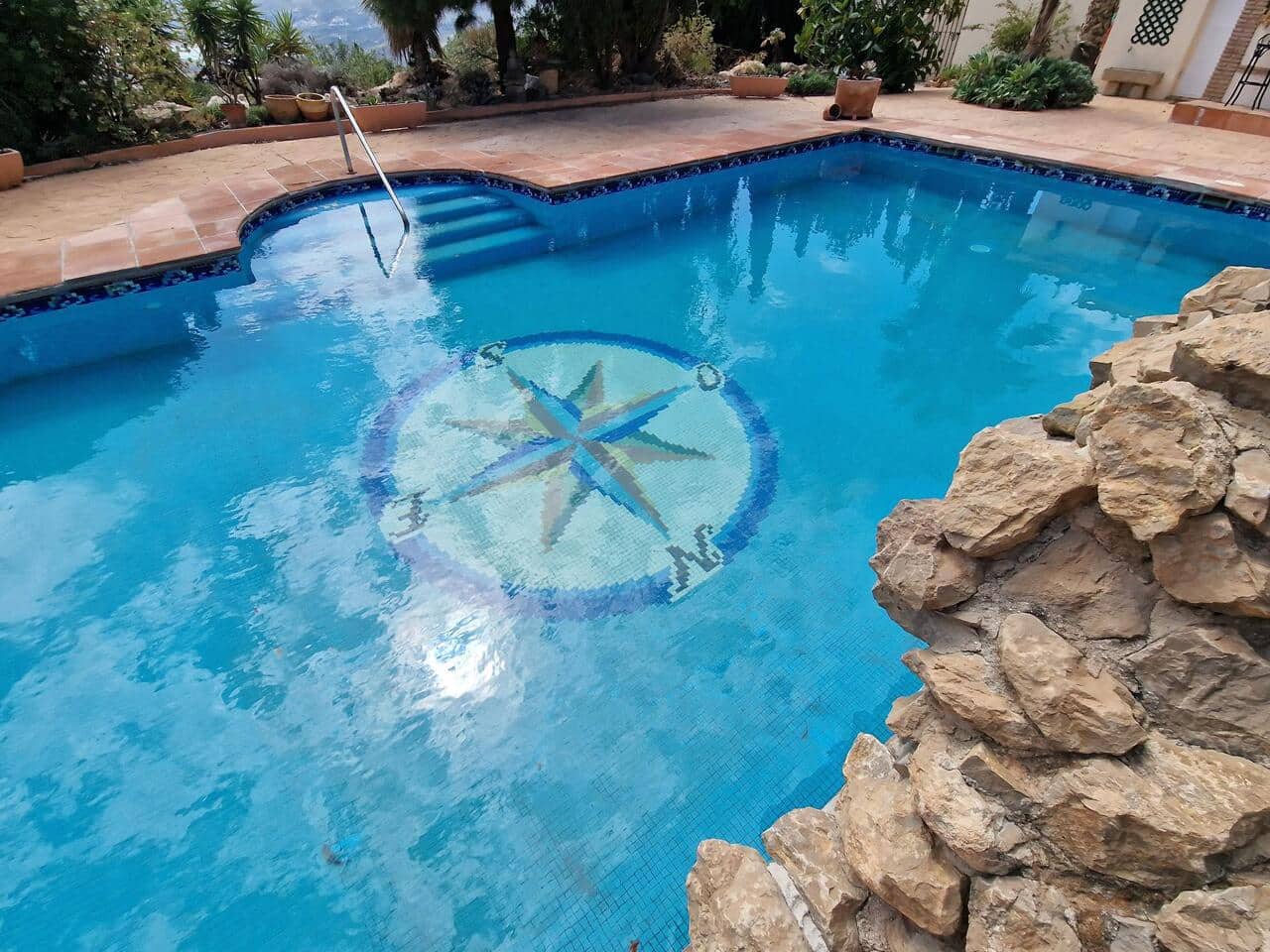 4 chambre Villa/Maison à vendre à Periana avec piscine garage - 795 000 € (Ref: 7804346)