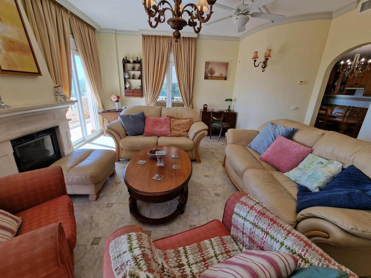 4 chambre Villa/Maison à vendre à Periana avec piscine garage - 795 000 € (Ref: 7804346)