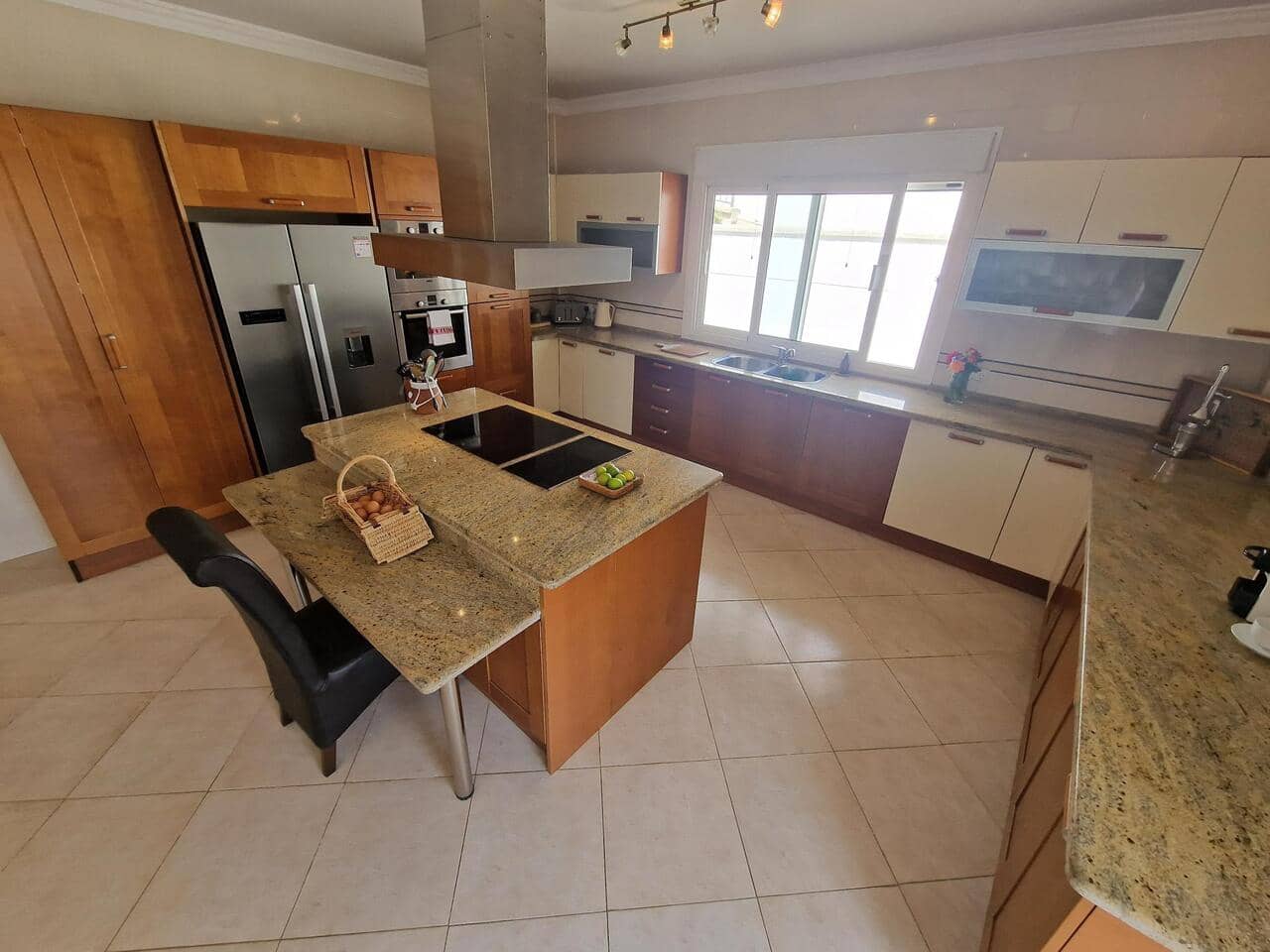 5 sovrum Villa till salu i Periana med pool garage - 749 000 € (Ref: 7837857)