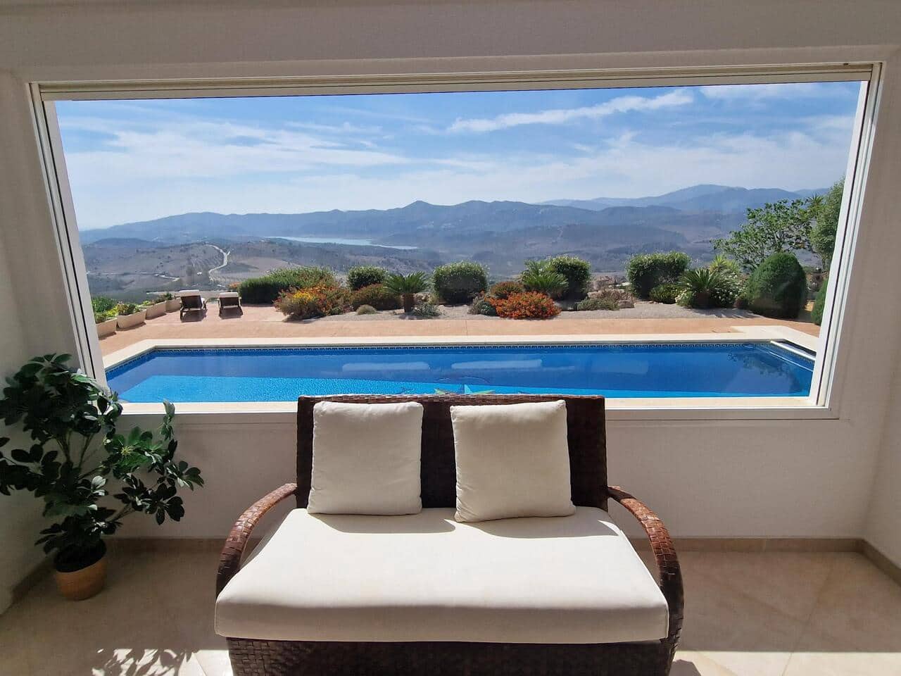 5 sovrum Villa till salu i Periana med pool garage - 749 000 € (Ref: 7837857)
