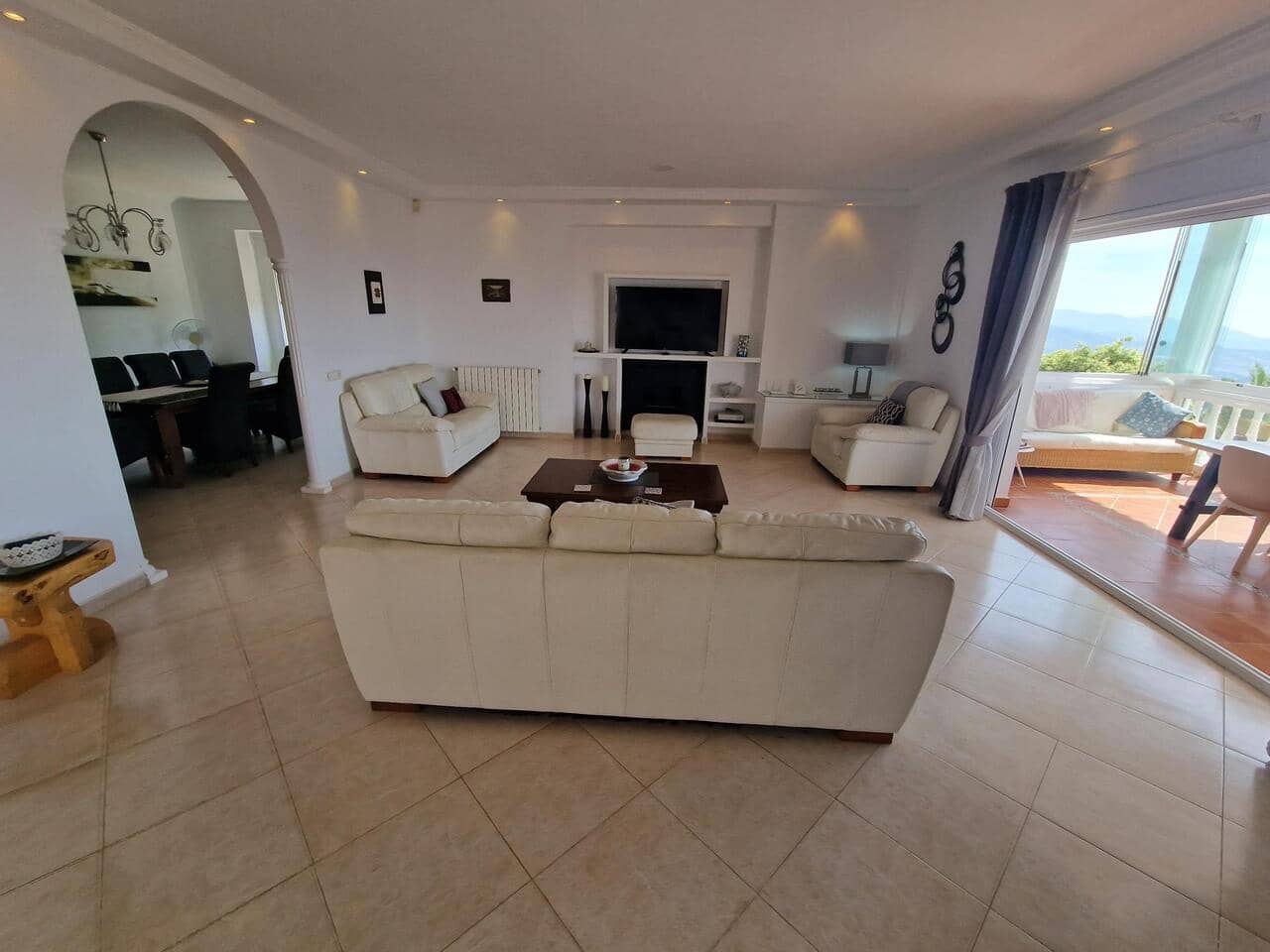 5 sovrum Villa till salu i Periana med pool garage - 749 000 € (Ref: 7837857)