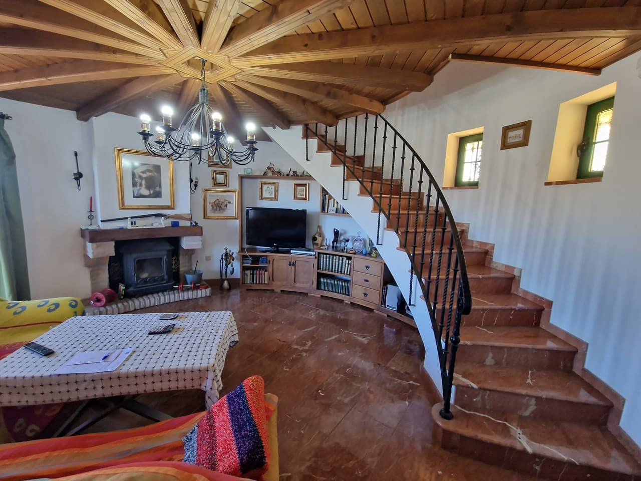 6 soveværelse Villa til salg i Vinuela med swimmingpool garage - € 835.000 (Ref: 7911899)