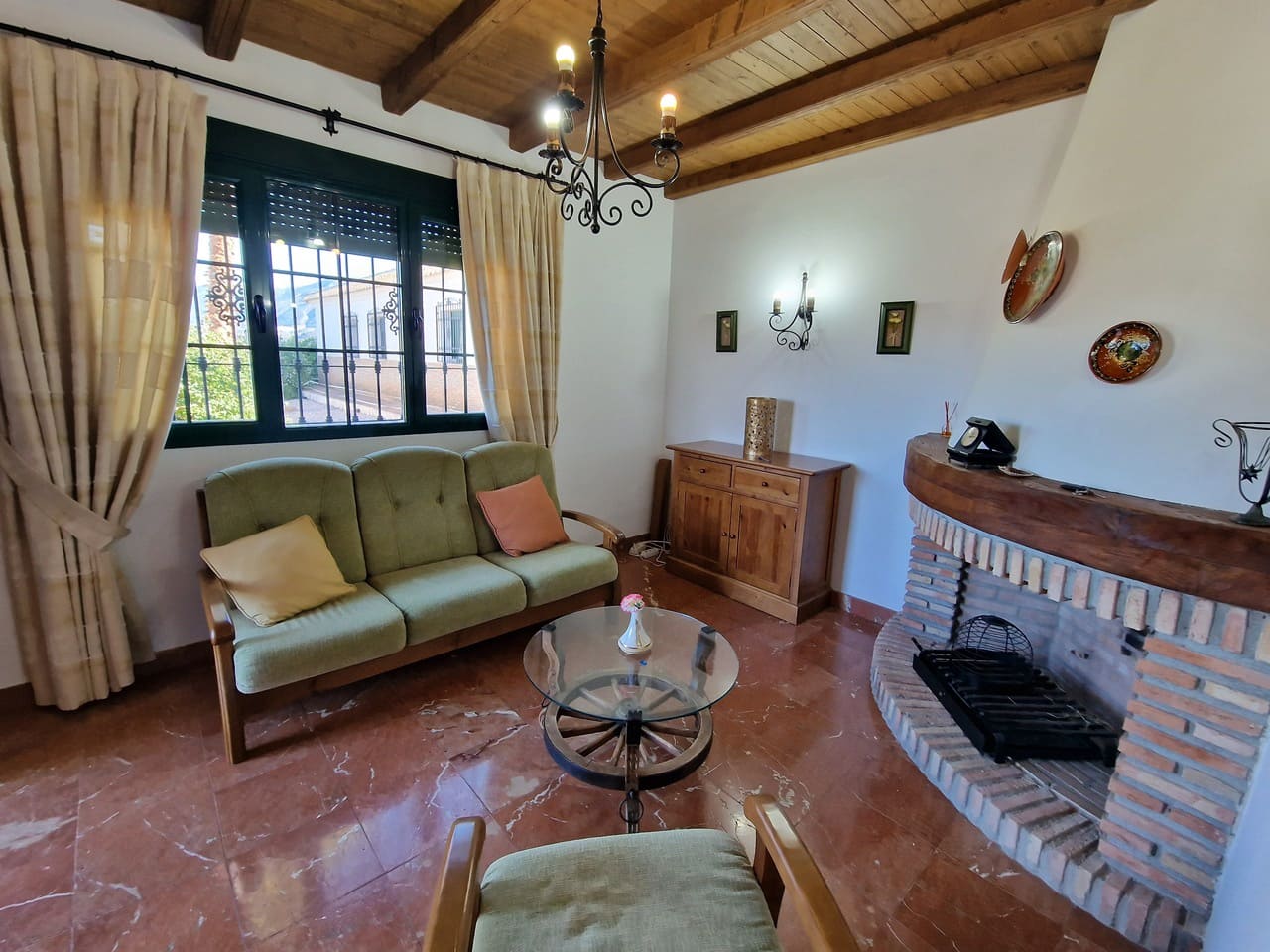 6 soveværelse Villa til salg i Vinuela med swimmingpool garage - € 835.000 (Ref: 7911899)