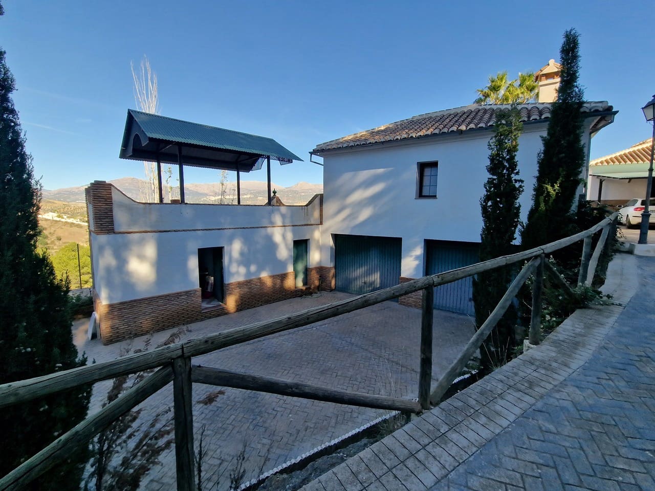 6 soverom Villa til salgs i Vinuela med svømmebasseng garasje - € 835 000 (Ref: 7911899)