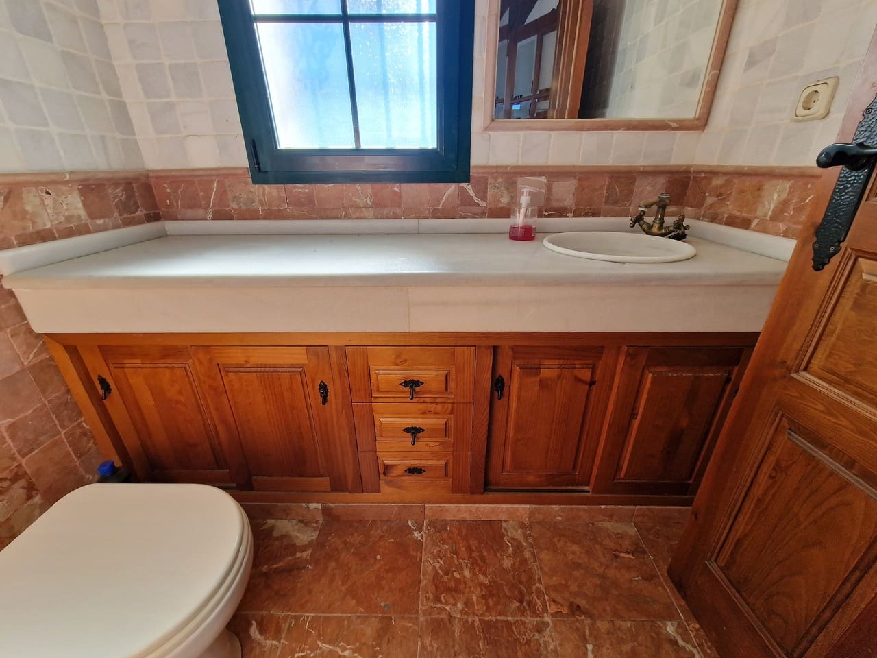 6 soverom Villa til salgs i Vinuela med svømmebasseng garasje - € 835 000 (Ref: 7911899)