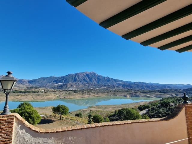 6 soveværelse Villa til salg i Viñuela med swimmingpool garage - € 835.000 (Ref: 7911899)