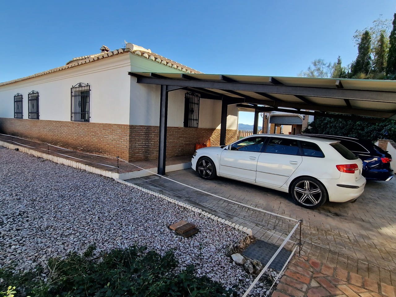 6 soverom Villa til salgs i Vinuela med svømmebasseng garasje - € 835 000 (Ref: 7911899)