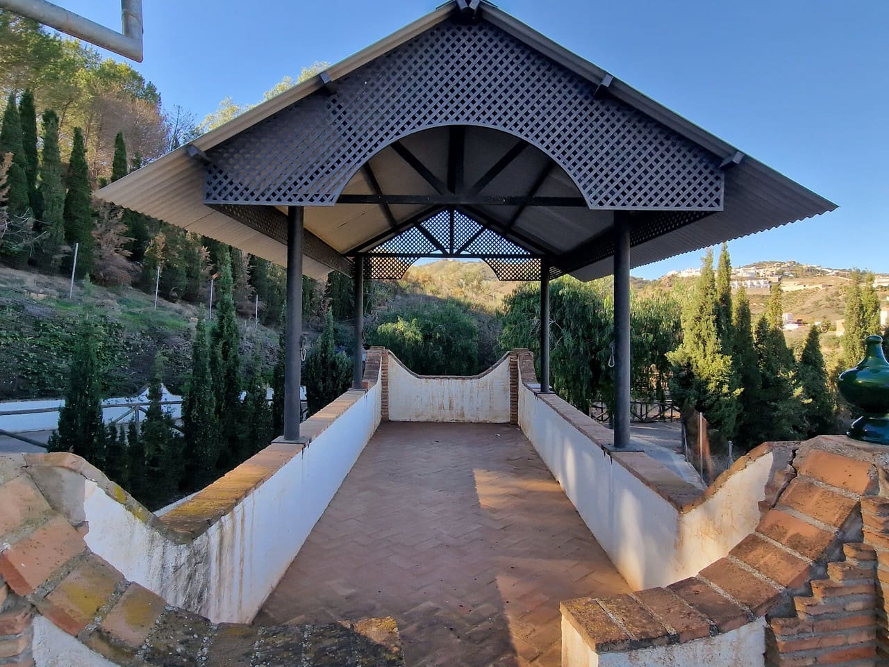 6 soverom Villa til salgs i Vinuela med svømmebasseng garasje - € 835 000 (Ref: 7911899)