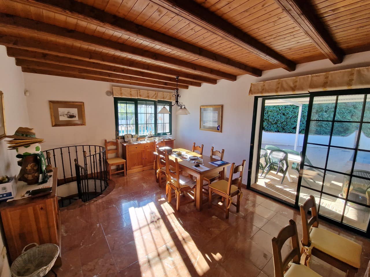 6 soverom Villa til salgs i Vinuela med svømmebasseng garasje - € 835 000 (Ref: 7911899)