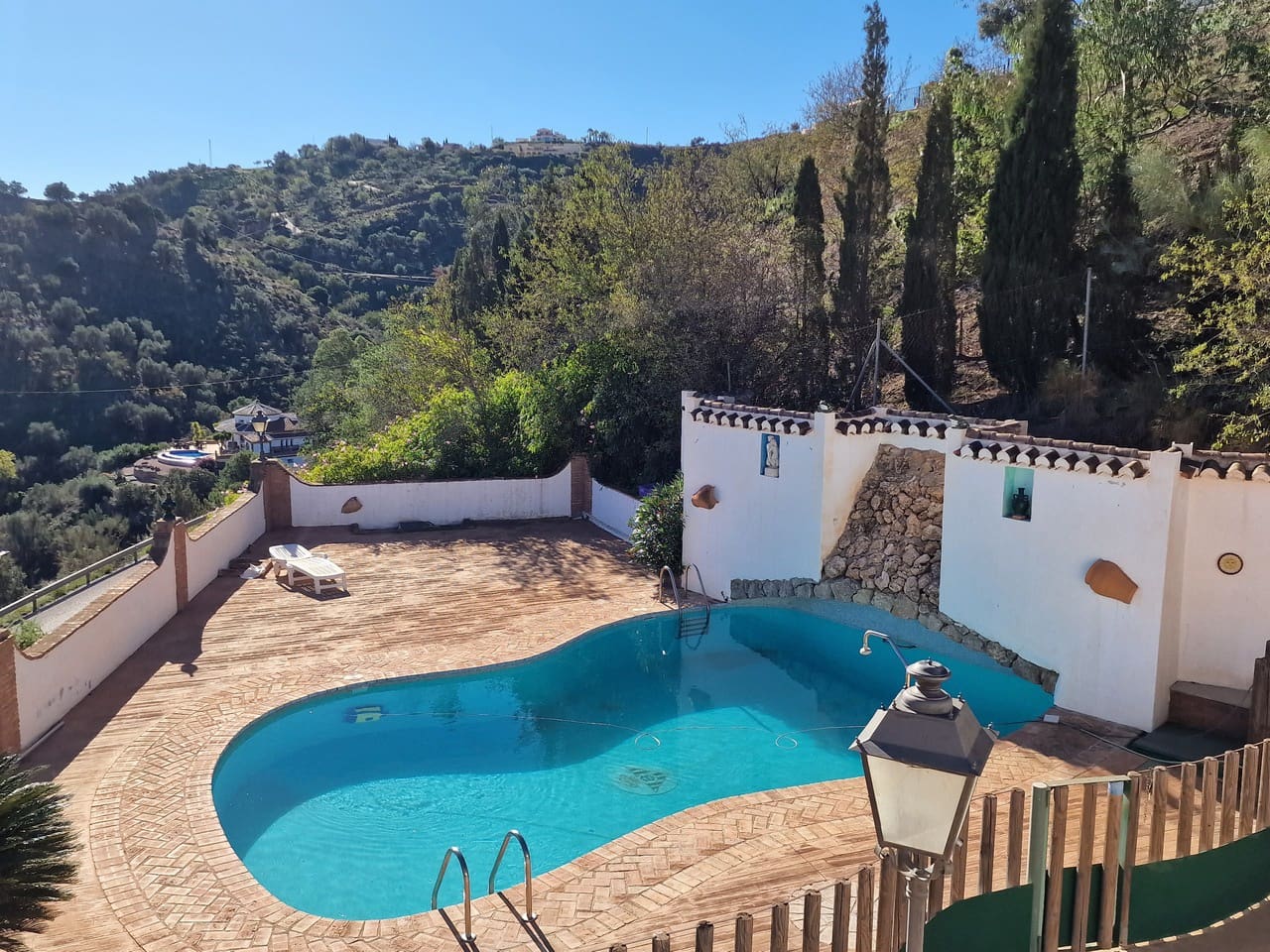 6 soverom Villa til salgs i Vinuela med svømmebasseng garasje - € 835 000 (Ref: 7911899)