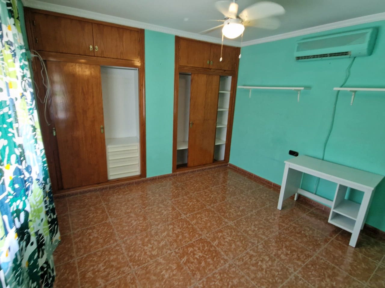 3 slaapkamer Huis te koop in Vinuela met garage - € 250.000 (Ref: 8347920)