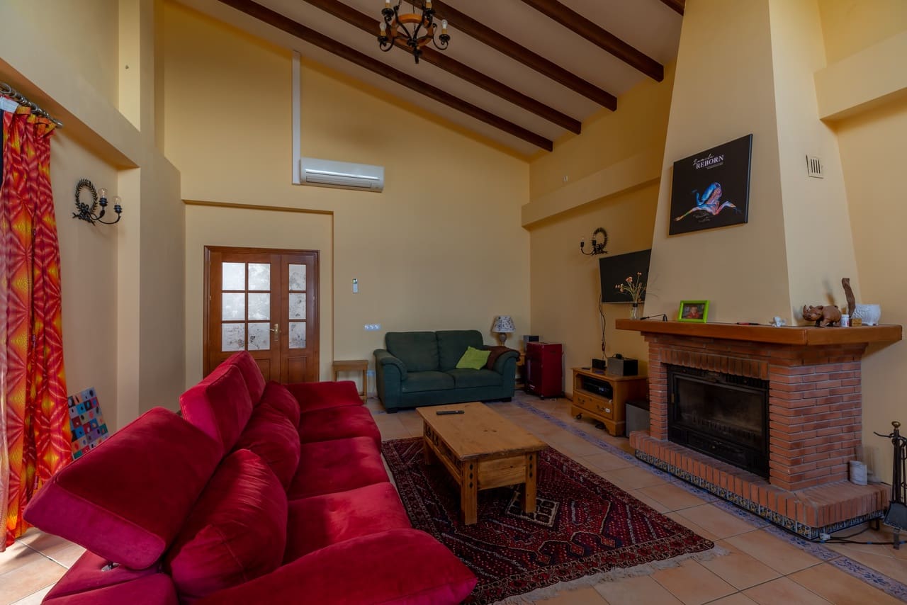 4 chambre Villa/Maison à vendre à Periana avec piscine - 729 000 € (Ref: 8658363)