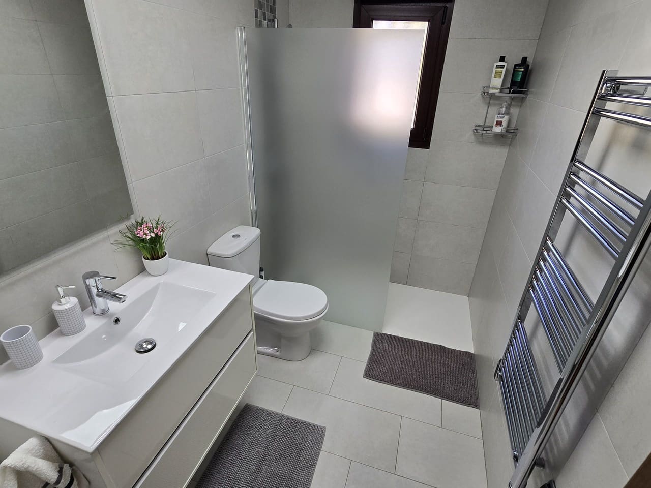 7 soverom Villa til salgs i Vinuela med svømmebasseng garasje - € 1 950 000 (Ref: 8752347)