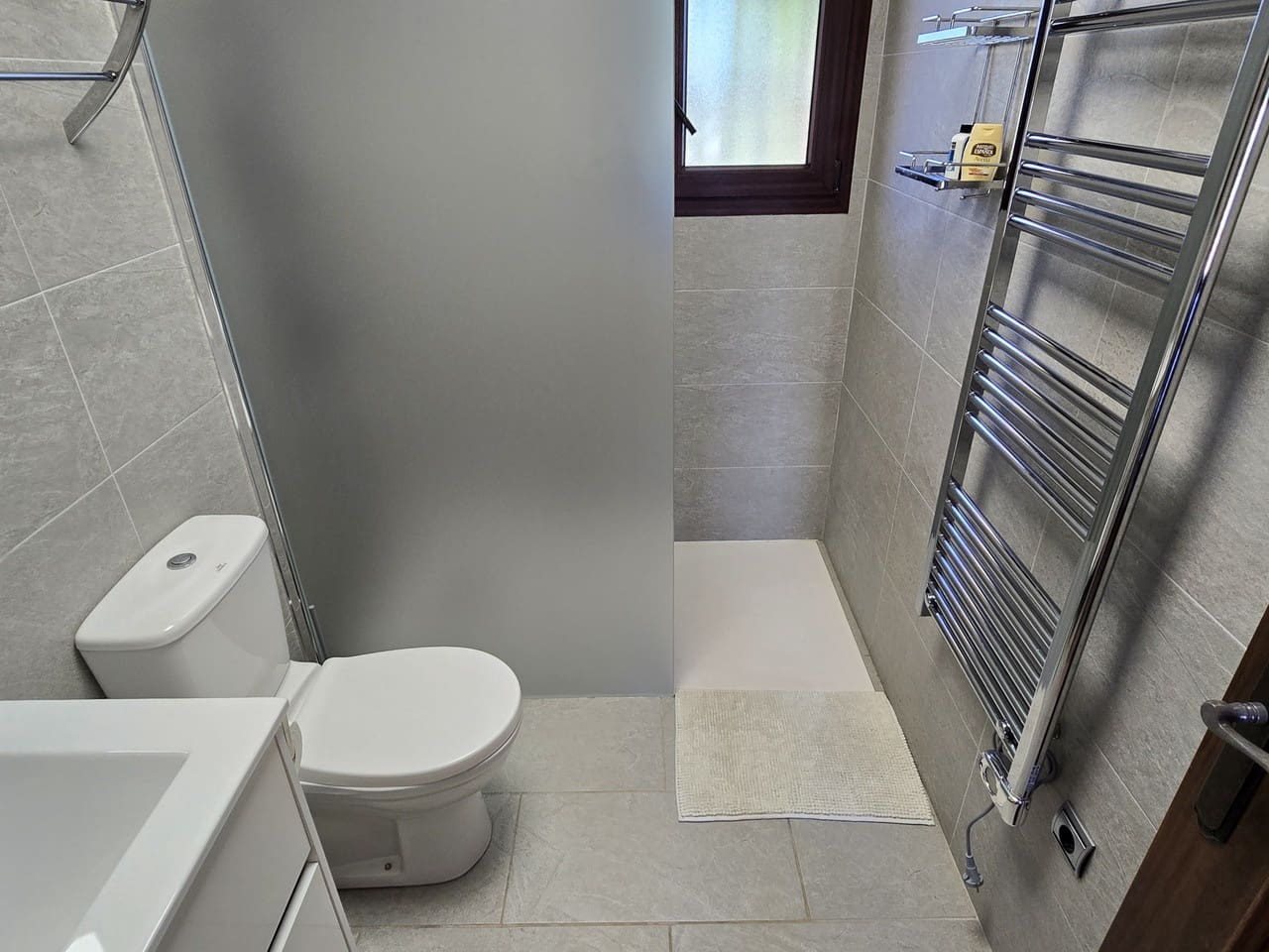 7 soverom Villa til salgs i Vinuela med svømmebasseng garasje - € 1 950 000 (Ref: 8752347)