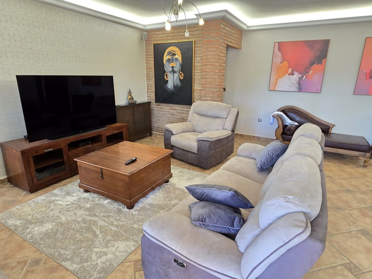 7 soverom Villa til salgs i Vinuela med svømmebasseng garasje - € 1 950 000 (Ref: 8752347)