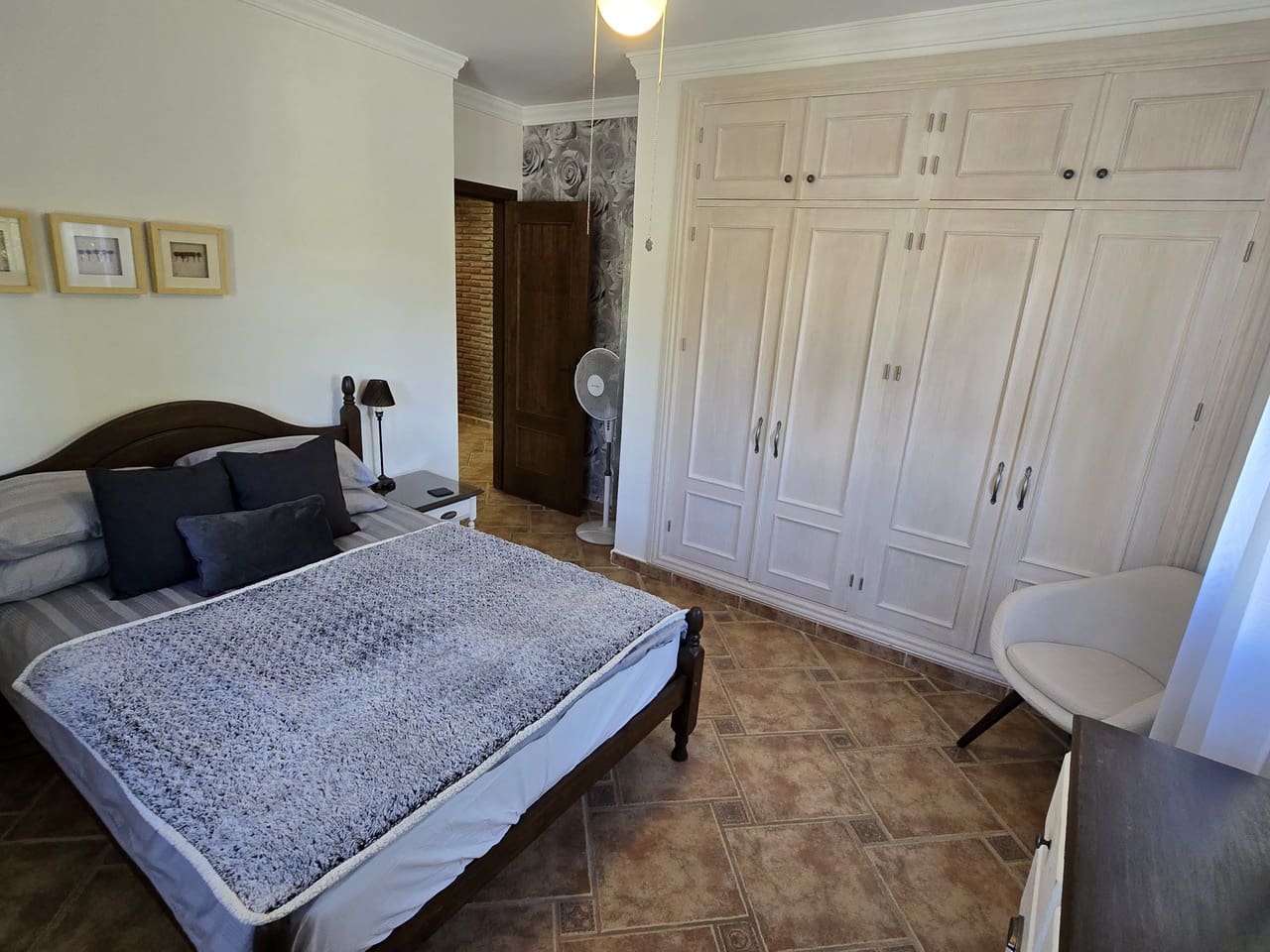 7 soverom Villa til salgs i Vinuela med svømmebasseng garasje - € 1 950 000 (Ref: 8752347)