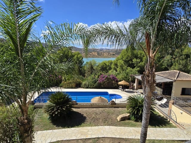 7 soveværelse Villa til salg i Viñuela med swimmingpool garage - € 1.950.000 (Ref: 8752347)