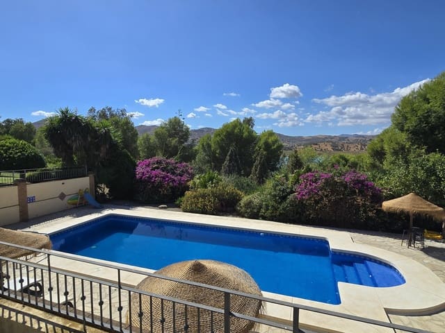 9 soveværelse Villa til salg i Viñuela med swimmingpool garage - € 1.900.000 (Ref: 8752347)