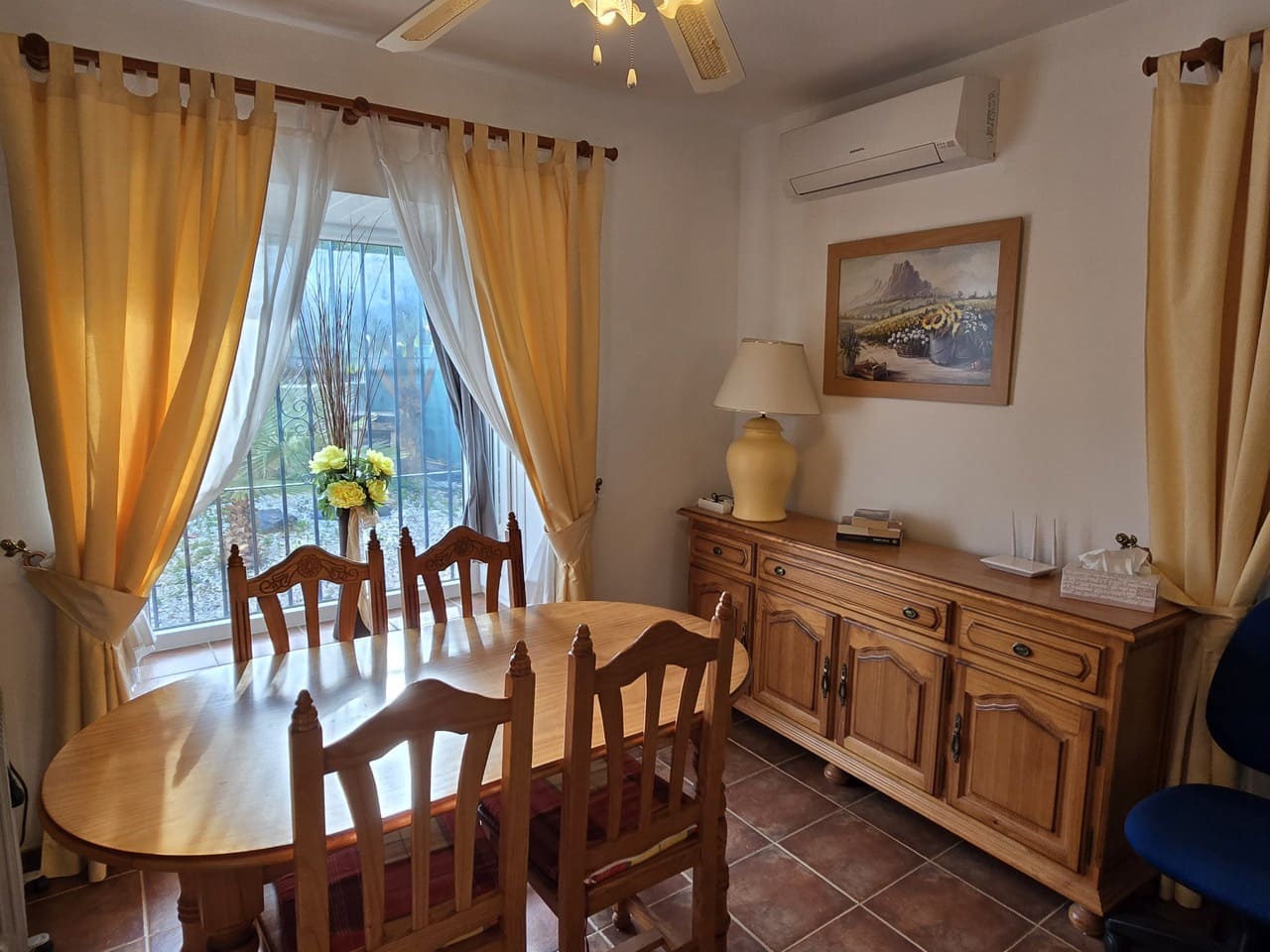 4 slaapkamer Villa te koop in Alcaucin met zwembad garage - € 335.000 (Ref: 8755692)