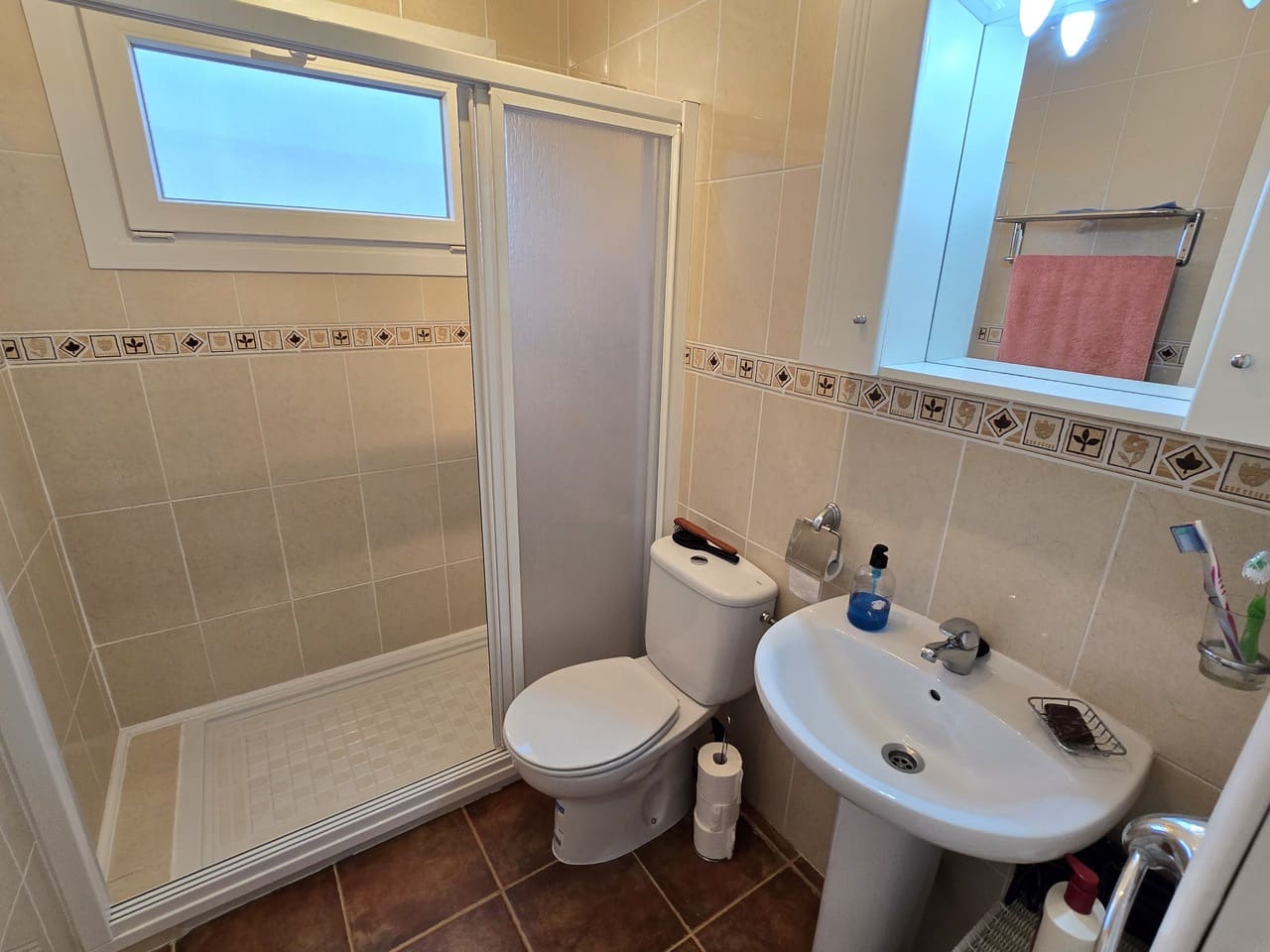 4 slaapkamer Villa te koop in Alcaucin met zwembad garage - € 335.000 (Ref: 8755692)