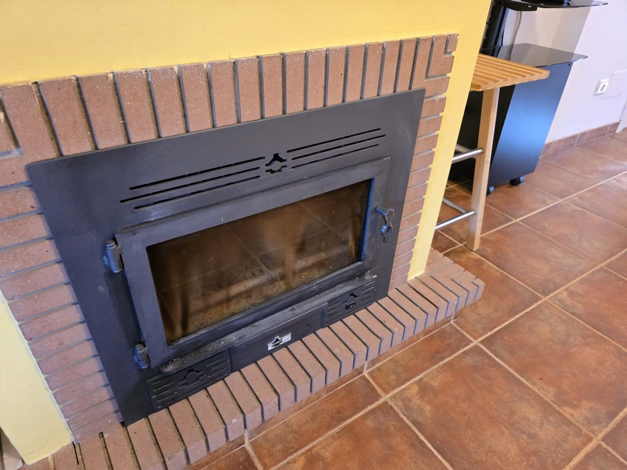 4 slaapkamer Villa te koop in Alcaucin met zwembad garage - € 335.000 (Ref: 8755692)