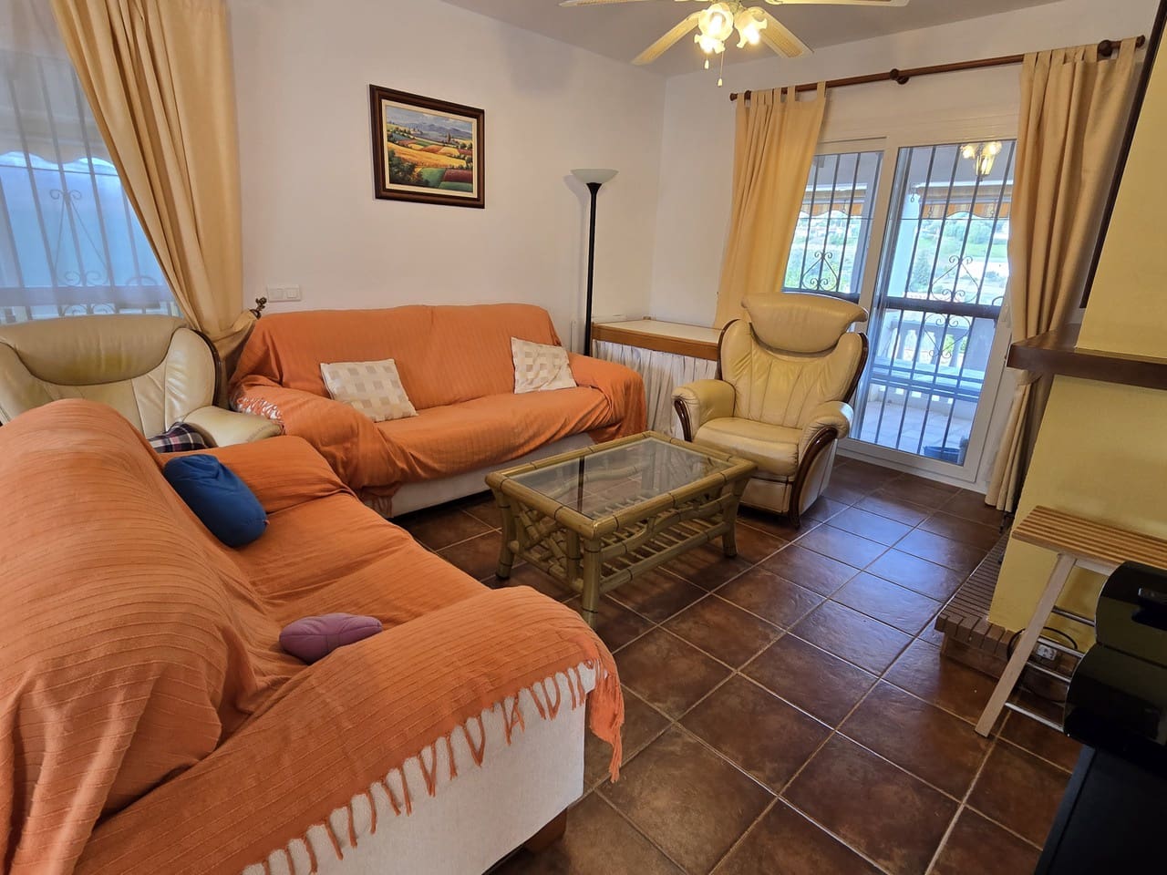 4 slaapkamer Villa te koop in Alcaucin met zwembad garage - € 335.000 (Ref: 8755692)