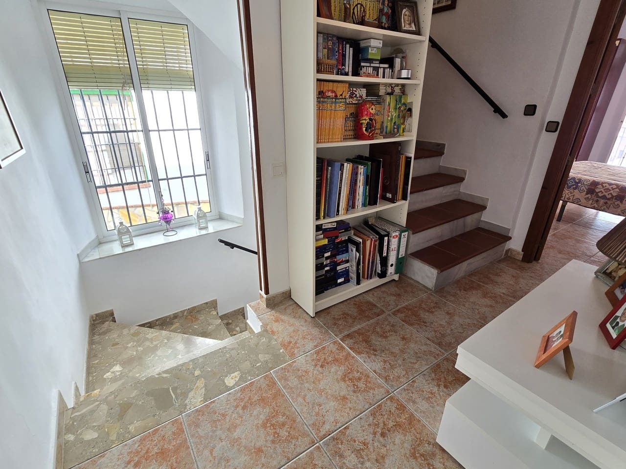 4 bedroom Villa for sale in Vinuela - € 193,000 (Ref: 8846601)