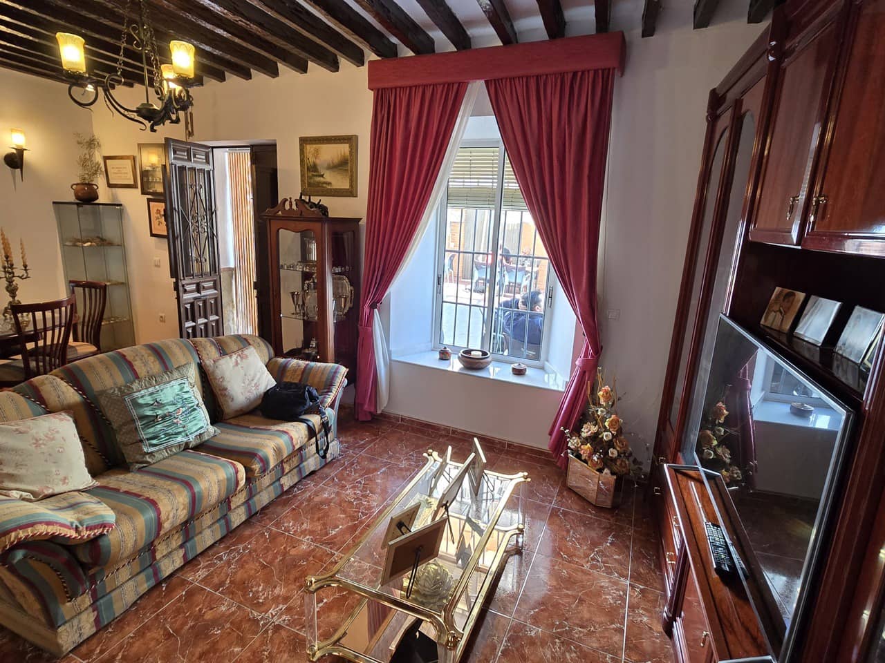 4 bedroom Villa for sale in Vinuela - € 193,000 (Ref: 8846601)