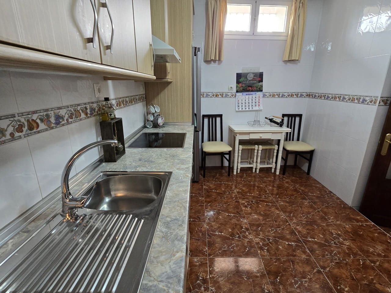 4 bedroom Villa for sale in Vinuela - € 193,000 (Ref: 8846601)
