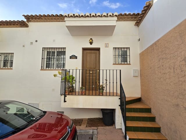 2 sovrum Hus till salu i Alcaucín med pool garage - 215 000 € (Ref: 8855969)